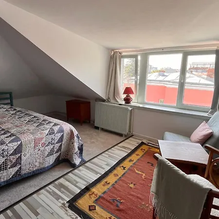 Bc14 Cosy Sunlit Apartment *