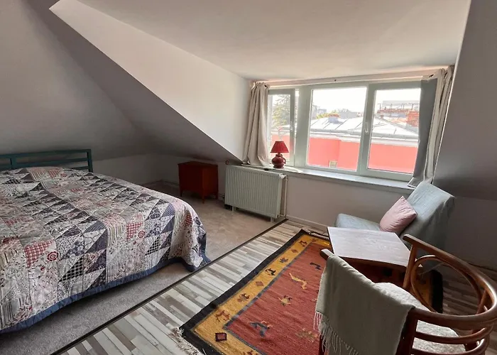 Bc14 Cosy Sunlit Apartment *