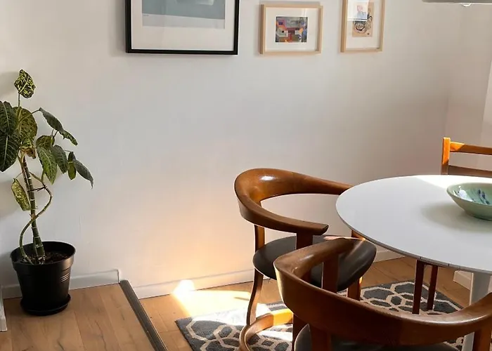 Bc14 Cosy Sunlit Apartment Bukarest